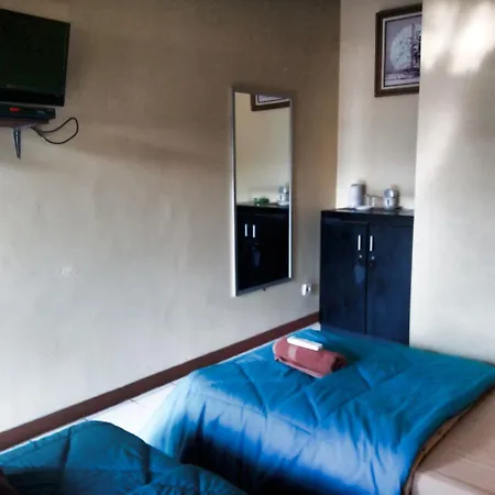 Aries Biru Hotel And Villa-2